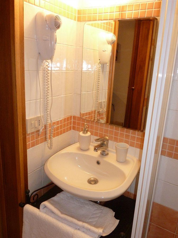 Bed and Breakfast Bb Santa Rosa Витербо Экстерьер фото