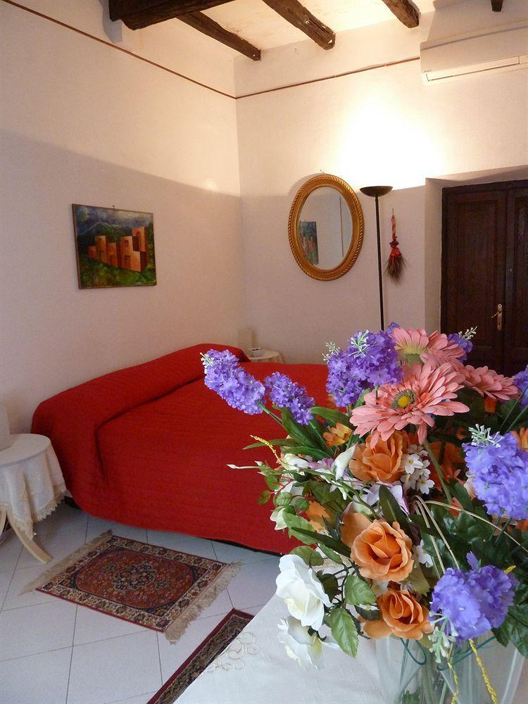 Bed and Breakfast Bb Santa Rosa Витербо Экстерьер фото
