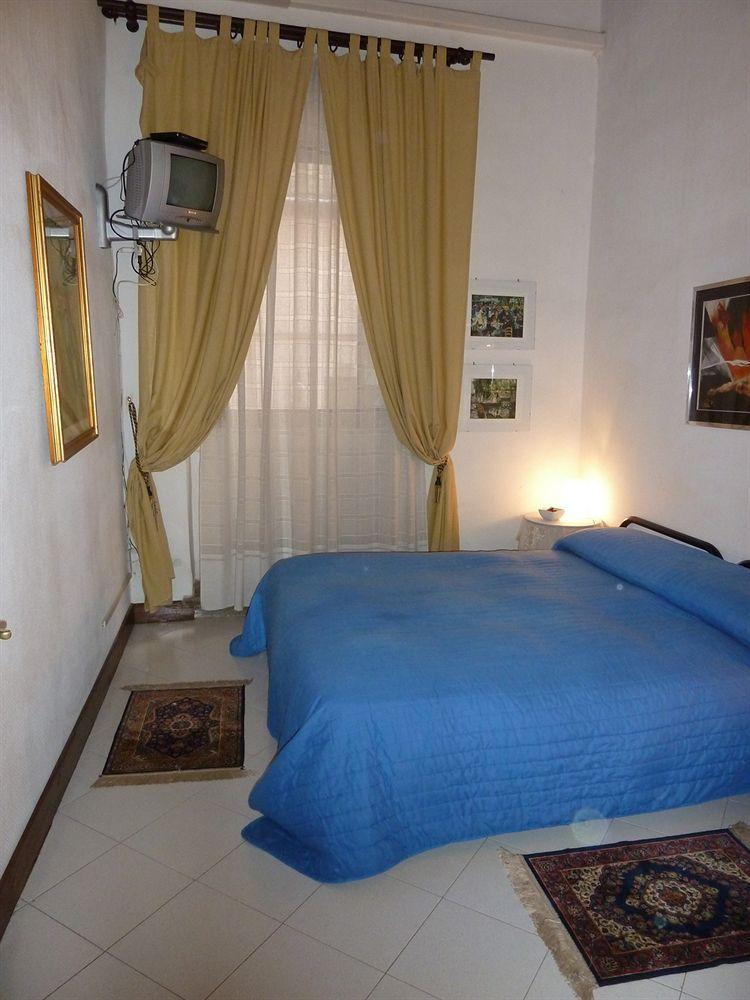 Bed and Breakfast Bb Santa Rosa Витербо Экстерьер фото