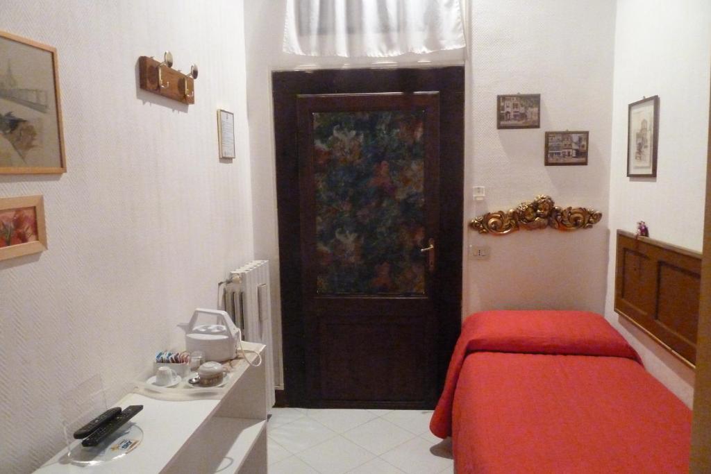Bed and Breakfast Bb Santa Rosa Витербо Номер фото
