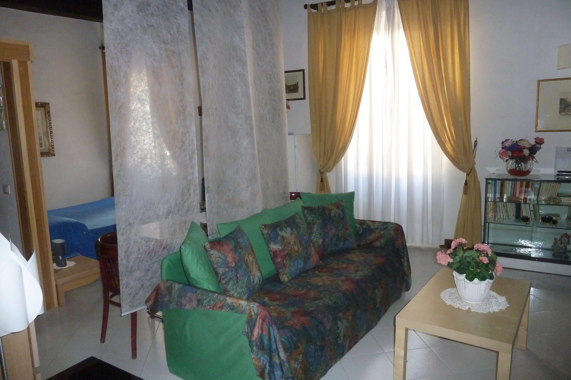 Bed and Breakfast Bb Santa Rosa Витербо Экстерьер фото